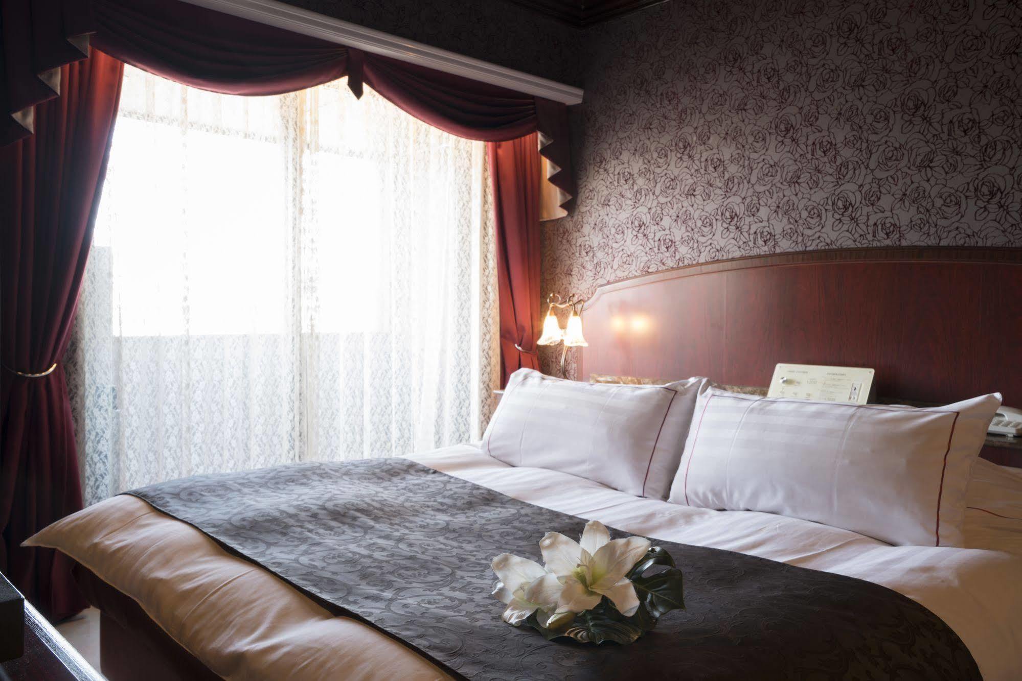 Hotel Alps (Adults Only) Osaka Dış mekan fotoğraf