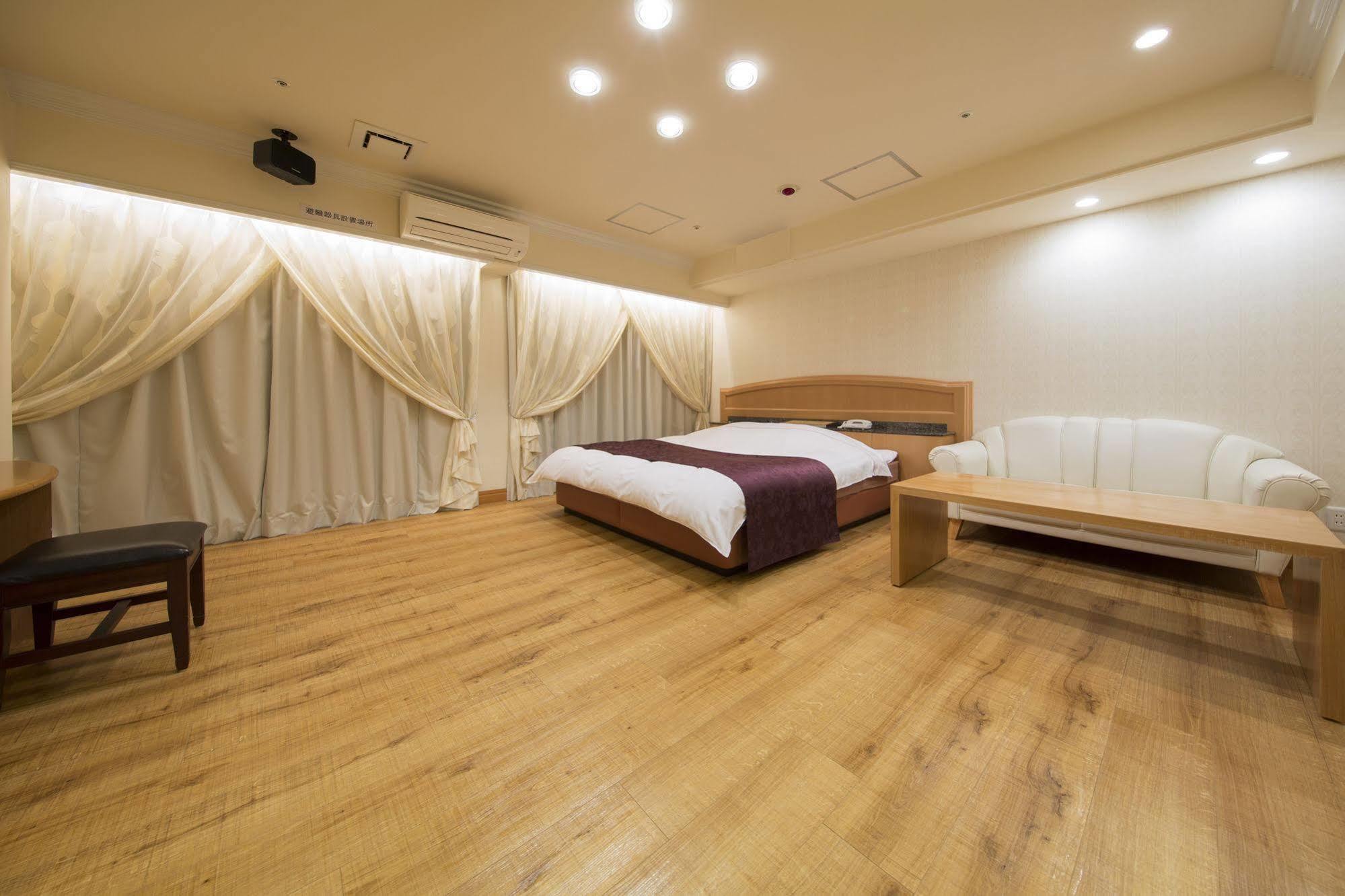 Hotel Alps (Adults Only) Osaka Dış mekan fotoğraf